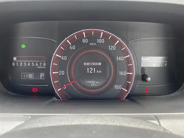 ホンダ オデッセイ アブソルート EX 長野県 2015(平27)年 11.1万km プレミアムヴィーナスブラックP (株)IDOMが運営する【じしゃロン長野店】の自社ローン専用車両になります。こちらは現金またはオートローンご利用時の価格です。自社ローンご希望の方は別途その旨お申付け下さい/純正ナビ/Bluetooth/バックカメラ/ETC/フルセグテレビ/純正フリップダウンモニター/HDMI/パドルシフト/クルーズコントロール/両側パワースライド/純正フロアマット/純正アルミホイール/LEDヘッドライト/オートライト