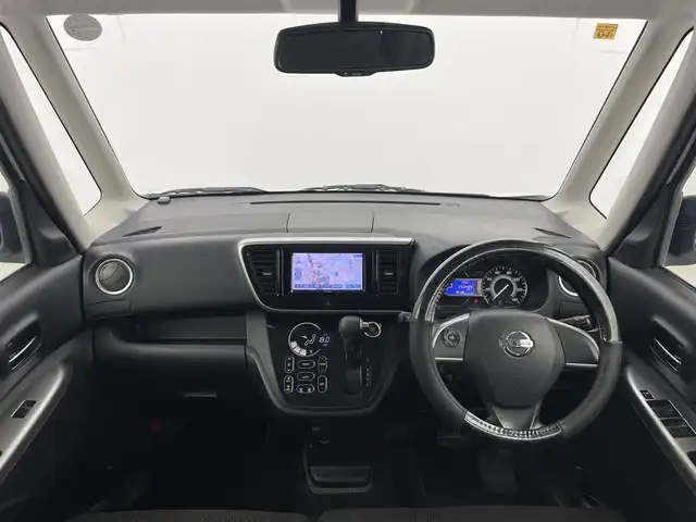 日産 デイズ ルークス ハイウェイスターX Gパッケージ 富山県 2014(平26)年 5.4万km ホワイトパール 社外ナビ（AM/FM/CD/DVD/USB/BT）/フルセグTV/アラウンドビューモニター/両側パワースライドドア/HIDヘッドライト/オートライト/ハンドルカバー取付/社外フロアマット/スマートキー/プッシュスタート