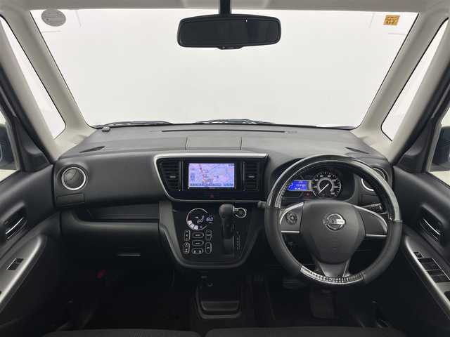 日産 デイズ ルークス ハイウェイスターX Gパッケージ 富山県 2014(平26)年 5.4万km ホワイトパール 社外ナビ（AM/FM/CD/DVD/USB/BT）/フルセグTV/アラウンドビューモニター/両側パワースライドドア/HIDヘッドライト/オートライト/ハンドルカバー取付/社外フロアマット/スマートキー/プッシュスタート