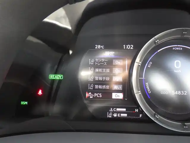 レクサス ＥＳ 300h Fスポーツ 千葉県 2020(令2)年 5.5万km グラファイトブラックガラスフレーク Lexus Safety System+/・プリクラッシュセーフティ/・レーンディパーチャーアラート/・オートハイビーム/・レーダークルーズコントロール/・ブラインドスポットモニター/ヘッドアップディスプレイ/ムーンルーフ/パワートランクリッド/ブラックレザーシート/前席パワーシート/エアシート/シートヒーター/純正SDナビ/地デジTV/【DVD/CD再生機能　Bluetooth接続】/パノラミックビューモニター/リバース連動ドアミラー（左/右）/革巻きステアリング/ステアリングスイッチ/パドルシフト/ETC（2.0）/LEDヘッドライト/フォグライト/ウインカーミラー/クリアランスソナー/純正19インチアルミホイル/サイド/カーテンエアバッグ/スマートキー