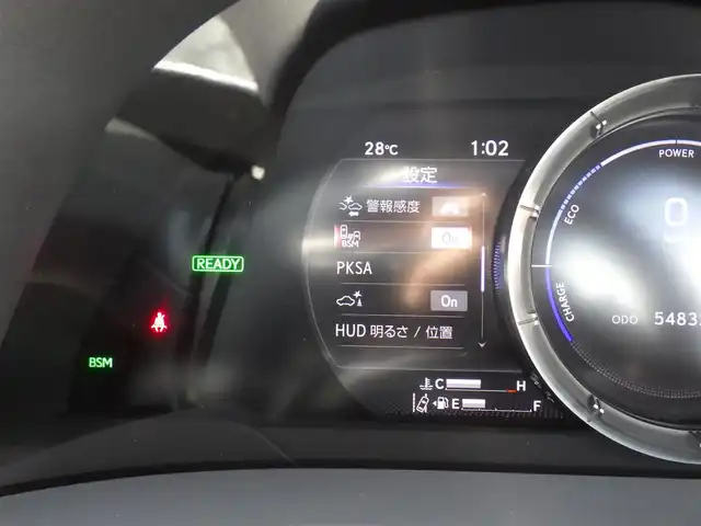 レクサス ＥＳ 300h Fスポーツ 千葉県 2020(令2)年 5.5万km グラファイトブラックガラスフレーク Lexus Safety System+/・プリクラッシュセーフティ/・レーンディパーチャーアラート/・オートハイビーム/・レーダークルーズコントロール/・ブラインドスポットモニター/ヘッドアップディスプレイ/ムーンルーフ/パワートランクリッド/ブラックレザーシート/前席パワーシート/エアシート/シートヒーター/純正SDナビ/地デジTV/【DVD/CD再生機能　Bluetooth接続】/パノラミックビューモニター/リバース連動ドアミラー（左/右）/革巻きステアリング/ステアリングスイッチ/パドルシフト/ETC（2.0）/LEDヘッドライト/フォグライト/ウインカーミラー/クリアランスソナー/純正19インチアルミホイル/サイド/カーテンエアバッグ/スマートキー