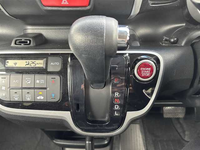ホンダ Ｎ ＢＯＸ カスタム G Lパッケージ 宮城県 2016(平28)年 11.9万km スマートブラック 登録時走行距離118122km/社外SDナビ【フルセグTV・CD/DVD・BT・AM/FM】/ドラレコ/バックカメラ/ETC/LEDヘッドライト/フォグ/エンジンスタータ/夏タイヤ積み込み