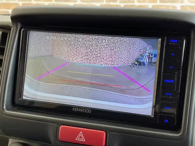 スズキ エブリイ JOIN 岩手県 2023(令5)年 0.8万km スペリアホワイト パートタイム４WD/スズキセーフティサポート/デュアルカメラブレーキサポート/車線逸脱警報/誤発進抑制機能/先行者発進お知らせ機能/標識認識機能/ハイビームアシスト/リヤパーキングセンサー/横滑り防止装置/アイドリングストップ/オートライト/HIDヘッドライト/純正オプションKENWOODナビ/（CD/DVD/USB/Bluetooth/フルセグ）/12インチスチールホイール