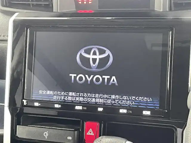 トヨタ ルーミー カスタムG－T 福島県 2021(令3)年 3.5万km パールホワイトⅢ スマートアシスト/・衝突回避支援ブレーキ機能/・アダプティブクルーズコントロール/・路側逸脱警報/・オートハイビーム/・アダプティブドライビングビーム/ターボ/純正SDナビ/型番:NSZT-Y68T/・AM/FM/CD/DVD/BT/SD/フルセグTV/・フリップダウンモニター/・前後ドライブレコーダー/・ETC/・全方位・バック・フロント・サイドカメラ/プッシュスタート/・スマートキー/両側パワースライドドア/LEDヘッドライト/・オートライト/・フォグランプ/シートヒーター/革巻きステアリング/・ステアリングスイッチ/・チルト式ステアリング/ドアバイザー/純正フロアマット