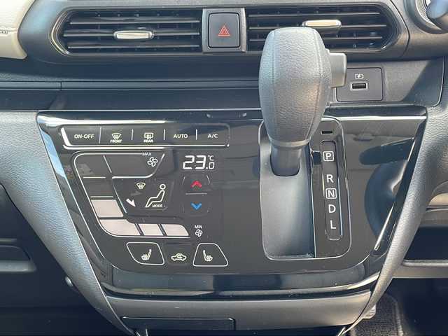 日産 デイズ X 青森県 2023(令5)年 1.2万km ホワイトパール 4WD/社外SDナビ/Bluetooth・AUX・FM・AM/バックカメラ/前席シートヒーター/衝突軽減ブレーキ/レーンキープアシスト/前後コーナーセンサー/サイドカーテンエアバック/ETC/純正14インチアルミホイール/スマートキー/プッシュスタート/アイドリングストップ