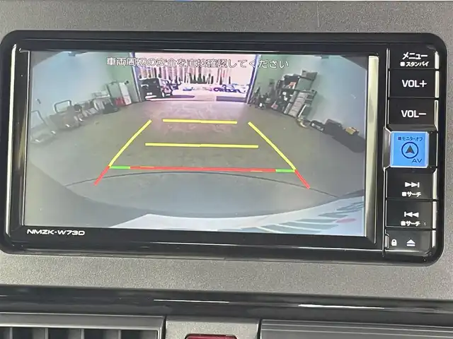 ダイハツ タント カスタム X 千葉県 2023(令5)年 0.7万km クールバイオレットクリスタルシャイン 禁煙車/両側電動ドア/スマートアシスト/・先行車発進システム/・車線逸脱警報システム/・レーンキープアシスト/・コーナーセンサー/純正メモリナビ/・型番：NMZK-W73D/・CD/DVD/USB/Bluetooth/フルセグTV/・TVキャンセラー/・バックカメラ/・ビルトインETC/ハーフレザーシート/・DNシートヒーター/ステアリングスイッチ/電子パーキング/・ブレーキホールド/純正フロアマット/純正ドアバイザー/純正15インチAW/オートライト/・LEDヘッドライト/・LEDフォグランプ