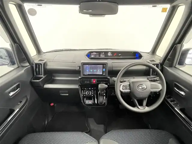 ダイハツ タント カスタム X 千葉県 2023(令5)年 0.7万km クールバイオレットクリスタルシャイン 禁煙車/両側電動ドア/スマートアシスト/・先行車発進システム/・車線逸脱警報システム/・レーンキープアシスト/・コーナーセンサー/純正メモリナビ/・型番：NMZK-W73D/・CD/DVD/USB/Bluetooth/フルセグTV/・TVキャンセラー/・バックカメラ/・ビルトインETC/ハーフレザーシート/・DNシートヒーター/ステアリングスイッチ/電子パーキング/・ブレーキホールド/純正フロアマット/純正ドアバイザー/純正15インチAW/オートライト/・LEDヘッドライト/・LEDフォグランプ