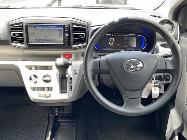 ダイハツ ミラ イース X リミテッド SAⅢ 山梨県 2020(令2)年 1.3万km ブラックマイカメタリック ４ＷＤ　/ＥＴＣ　/バックカメラ　/フルセグＴＶ　/Ｂｌｕｅｔｏｏｔｈ　/ＣＤ　/パワステ　/ＡＣ　/スペアキー１本　/純正フロアマット　/ＡＢＳ　/横滑り防止装置　/盗難防止装置　/前後コーナーセンサー　/ＬＥＤヘッドライト/エンジンスターター