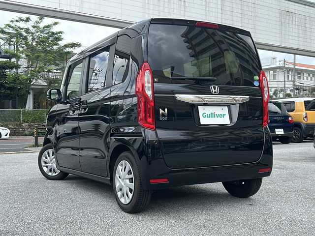 ホンダ Ｎ ＢＯＸ G L ホンダセンシング 沖縄県 2018(平30)年 3.7万km クリスタルブラックパール 純正ナビ/（ＣＤ／ＤＶＤ）/ホンダセンシング/フルセグＴＶ/バックモニター/衝突軽減/パワスラ/クルーズコントロール/純正フロアマット/ＥＴＣ/オートライト/ＬＥＤヘッドライト/スマートキー