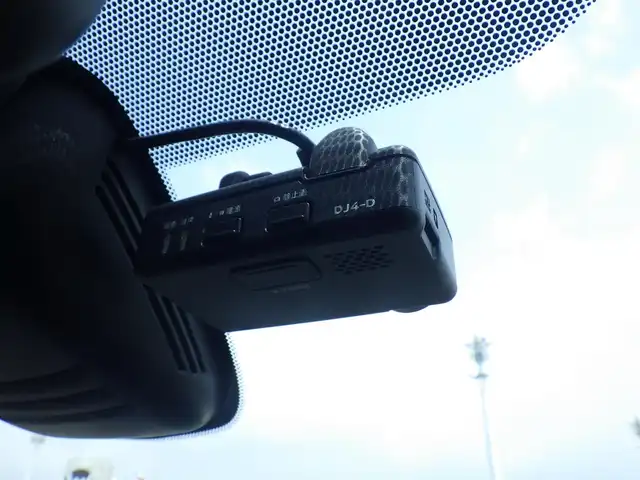 日産 セレナ e－パワー ハイウェイスター V 千葉県 2019(平31)年 5.2万km アズライトブルー エマージェンシーブレーキ/プロパイロット/インテリジェントクルーズコントロール/インテリジェントルームミラー/ハンズフリー両側パワースライドドア/9インチ純正SDナビ/地デジTV/【DVD/CD再生機能　Bluetooth接続】/アラウンドビューモニター/ドライブレコーダー（DJ4-D）/社外レーダー（VA-02R）/革巻きステアリング/ステアリングスイッチ/ETC/LEDヘッドライト/ウインカーミラー/コーナーセンサー/純正15インチアルミホイル/サイド/カーテンエアバッグ/インテリジェントキー