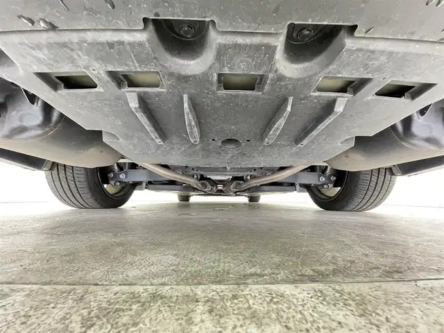 トヨタ クラウン ハイブリッド RS アドバンス 千葉県 2019(令1)年 3.4万km プレシャスブラックパール 禁煙車/トヨタセーフティセンス/・レーダークルーズコントロール/・ブラインドスポットモニター/・ヘッドアップディスプレイ/・プリクラッシュセーフティ/・プリクラッシュセーフティブレーキ/・クリアランスソナー/・パーキングアシスト/純正メモリナビ/・CD/DVD/USB/Bluetooth/フルセグTV/・バックカメラ/・ビルトインETC/皮巻きステアリング/・ステアリングスイッチ/・ステアリングヒーター/ハーフレザーシート/・D席メモリ付きパワーシート/MT付きAT/純正フロアマット/純正18インチAW/オートライト/・オートマチックハイビーム/・LEDヘッドライト/・LEDフォグランプ