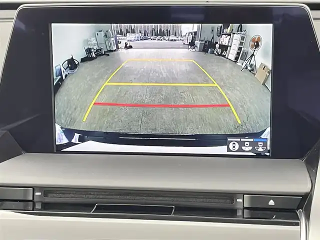 トヨタ クラウン ハイブリッド RS アドバンス 千葉県 2019(令1)年 3.4万km プレシャスブラックパール 禁煙車/トヨタセーフティセンス/・レーダークルーズコントロール/・ブラインドスポットモニター/・ヘッドアップディスプレイ/・プリクラッシュセーフティ/・プリクラッシュセーフティブレーキ/・クリアランスソナー/・パーキングアシスト/純正メモリナビ/・CD/DVD/USB/Bluetooth/フルセグTV/・バックカメラ/・ビルトインETC/皮巻きステアリング/・ステアリングスイッチ/・ステアリングヒーター/ハーフレザーシート/・D席メモリ付きパワーシート/MT付きAT/純正フロアマット/純正18インチAW/オートライト/・オートマチックハイビーム/・LEDヘッドライト/・LEDフォグランプ