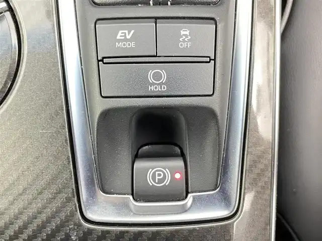 トヨタ クラウン ハイブリッド RS アドバンス 千葉県 2019(令1)年 3.4万km プレシャスブラックパール 禁煙車/トヨタセーフティセンス/・レーダークルーズコントロール/・ブラインドスポットモニター/・ヘッドアップディスプレイ/・プリクラッシュセーフティ/・プリクラッシュセーフティブレーキ/・クリアランスソナー/・パーキングアシスト/純正メモリナビ/・CD/DVD/USB/Bluetooth/フルセグTV/・バックカメラ/・ビルトインETC/皮巻きステアリング/・ステアリングスイッチ/・ステアリングヒーター/ハーフレザーシート/・D席メモリ付きパワーシート/MT付きAT/純正フロアマット/純正18インチAW/オートライト/・オートマチックハイビーム/・LEDヘッドライト/・LEDフォグランプ