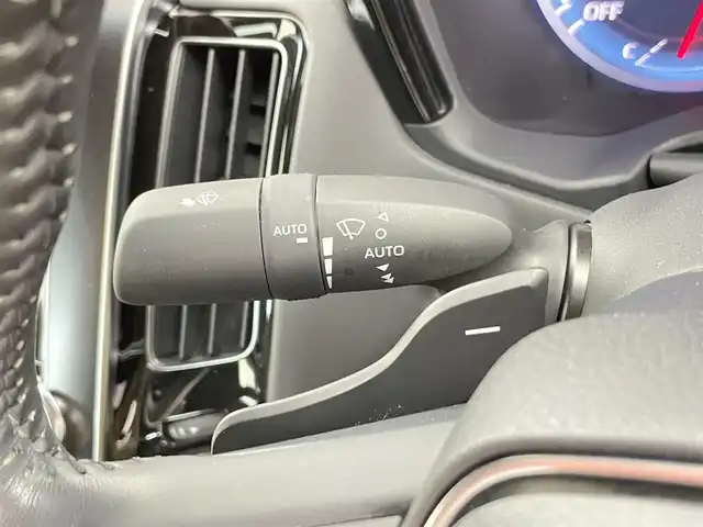 トヨタ クラウン ハイブリッド RS アドバンス 千葉県 2019(令1)年 3.4万km プレシャスブラックパール 禁煙車/トヨタセーフティセンス/・レーダークルーズコントロール/・ブラインドスポットモニター/・ヘッドアップディスプレイ/・プリクラッシュセーフティ/・プリクラッシュセーフティブレーキ/・クリアランスソナー/・パーキングアシスト/純正メモリナビ/・CD/DVD/USB/Bluetooth/フルセグTV/・バックカメラ/・ビルトインETC/皮巻きステアリング/・ステアリングスイッチ/・ステアリングヒーター/ハーフレザーシート/・D席メモリ付きパワーシート/MT付きAT/純正フロアマット/純正18インチAW/オートライト/・オートマチックハイビーム/・LEDヘッドライト/・LEDフォグランプ