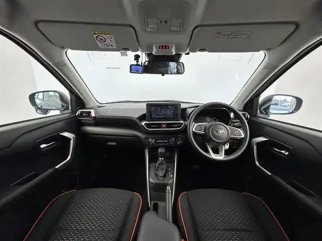 トヨタ ライズ G 愛知県 2019(令1)年 2.3万km レーザーブルークリスタルシャイン トヨタセーフティセンス/・プリクラッシュセーフティ/・ブラインドスポットモニター/・クリアランスソナー/・リアクロストラフィックアラート/・先行者発進/・オートマチックハイビーム/純正7インチSDナビ/・フルセグTV/・Bluetooth/・HDMI/・CD/DVD/・AM/FM/・HDMI/USBポート/ステアリングリモコン/バックカメラ/ドライブレコーダー/ETC/純正16インチAW/純正LEDヘッドライト/純正フロアマット