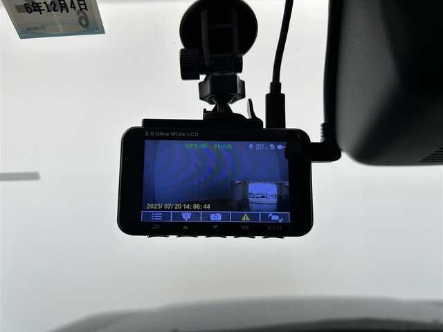 トヨタ ライズ G 愛知県 2019(令1)年 2.3万km レーザーブルークリスタルシャイン トヨタセーフティセンス/・プリクラッシュセーフティ/・ブラインドスポットモニター/・クリアランスソナー/・リアクロストラフィックアラート/・先行者発進/・オートマチックハイビーム/純正7インチSDナビ/・フルセグTV/・Bluetooth/・HDMI/・CD/DVD/・AM/FM/・HDMI/USBポート/ステアリングリモコン/バックカメラ/ドライブレコーダー/ETC/純正16インチAW/純正LEDヘッドライト/純正フロアマット