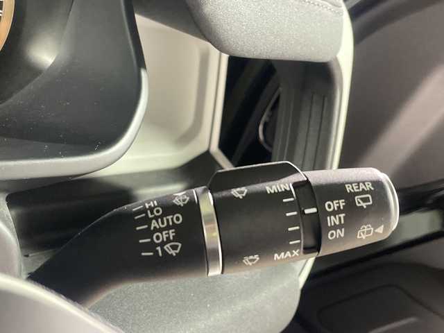 ランドローバー ランドローバー ディフェンダー 110 福岡県 2022(令4)年 2.3万km 黒 純正ナビ/バーチャルコックピット/背面タイヤ(ハードカバー)/サイドステップ/Bluetooth/AndroidAuto/ＡｐｐｌｅＣａｒＰｌａｙ/全方位カメラ/コーナーセンサー/クルーズコントロール/ＵＳＢ/ＵＳＢタイプＣ/ブラインドスポットモニター/純正アルミニウム/純正ドライブレコーダー/プッシュスタート/スマートキー/Ｗ+サイドエアバッグ/バイキセノンヘッドライト