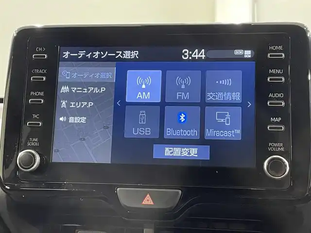 トヨタ ヤリス ハイブリッド G 愛知県 2020(令2)年 2.8万km ブラック/ホワイト 純正８インチディスプレイナビ/（Bluetooth/FM/AM/USB/スマートフォン連携/Miracast)/トヨタセーフティセンス　/　　-プリクラッシュセーフティ　/　　-レーントレーニングアシスト（LTA)/　　-オートマチックハイビーム　/　　-レーダークルーズコントロール　/　　-ロードサインアシスト/先行車発進お知らせ/ビルトインＥＴＣ　/バックカメラ　/ドライブレコーダー　/ＵＳＢ接続　/プッシュスタート/　　-スマートキー/ISOFIX/純正フロアマット