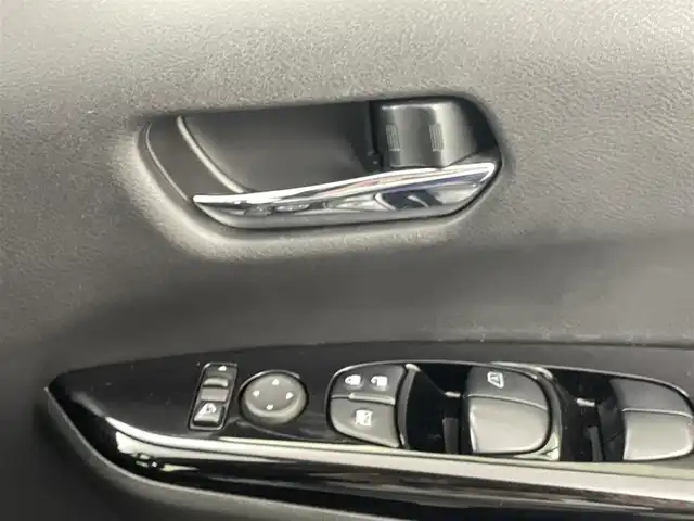 日産 セレナ e-パワー オーテック セーフティPKG 熊本県 2020(令2)年 4.9万km 青 純正ナビ（ＣＤ・ＤＶＤ・フルセグ・ＢＴ・ＵＳＢ・ｉｐｏｄ）/全周囲カメラ　/前方ドライブレコーダー　/ＥＴＣ　/両側パワースライドドア　/フリップダウンモニター　/レーダークルーズコントロール　/ルーフキャリア/純正フロアマット/純正１６インチAW/オートライト/LEDヘッドライト/スマートキー/プッシュスタート/スペアキー1本
