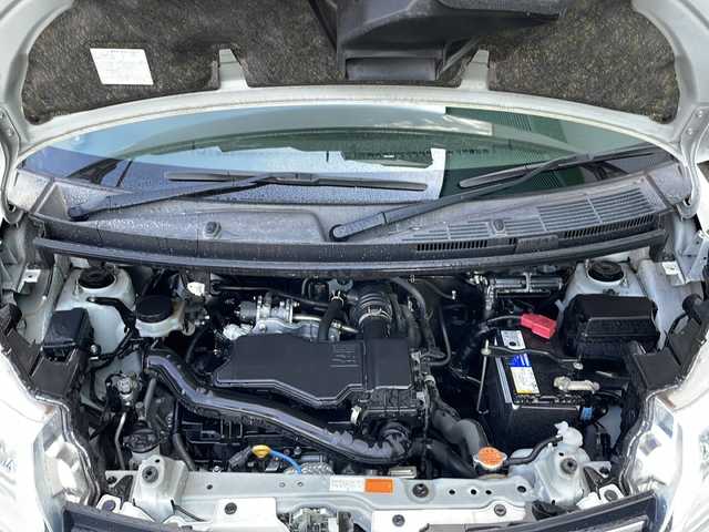 トヨタ ルーミー カスタムG 岐阜県 2020(令2)年 6.8万km パールホワイトⅢ 禁煙車/純正SDナビ/AM/FM/CD/DVD/BT/フルセグTV/バックカメラ/衝突軽減ブレーキ/両側パワースライドドア/クリアランスソナー /オートライト/オートハイビーム/LEDヘッドライト/フォグランプ/スマートキー/プッシュスタート/AAC/パーキングセンサー/純正フロアマット/純正ドアバイザー/純正アルミホイール
