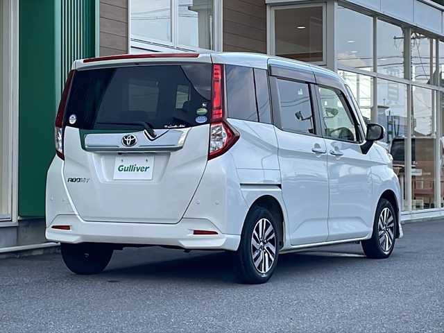 トヨタ ルーミー カスタムG 岐阜県 2020(令2)年 6.8万km パールホワイトⅢ 禁煙車/純正SDナビ/AM/FM/CD/DVD/BT/フルセグTV/バックカメラ/衝突軽減ブレーキ/両側パワースライドドア/クリアランスソナー /オートライト/オートハイビーム/LEDヘッドライト/フォグランプ/スマートキー/プッシュスタート/AAC/パーキングセンサー/純正フロアマット/純正ドアバイザー/純正アルミホイール