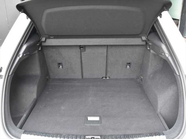 アウディ Ｑ３ 35TDIクワトロ Sライン 和歌山県 2021(令3)年 5.1万km パール アシスタンスパッケージ/プラスパッケージ/黒革シート/アクティブクルーズコントロール/ブラインドスポットモニター/レーンキープアシスト/Audiプレセンス/前後ドラレコ/純正ナビ/360度カメラ/AppleCarPlay/ワイヤレス充電/バーチャルコックピット/オートテールゲート/アドバンスドキー/パワーシート/シートヒーター/保証書/スペアキー