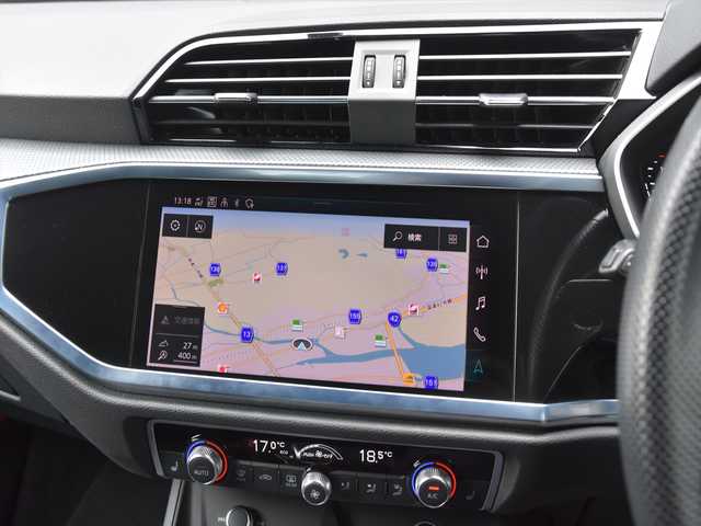 アウディ Ｑ３ 35TDIクワトロ Sライン 和歌山県 2021(令3)年 5.1万km パール アシスタンスパッケージ/プラスパッケージ/黒革シート/アクティブクルーズコントロール/ブラインドスポットモニター/レーンキープアシスト/Audiプレセンス/前後ドラレコ/純正ナビ/360度カメラ/AppleCarPlay/ワイヤレス充電/バーチャルコックピット/オートテールゲート/アドバンスドキー/パワーシート/シートヒーター/保証書/スペアキー