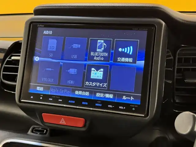 ホンダ Ｎ ＢＯＸ カスタム G ターボ Lパッケージ 群馬県 2016(平28)年 9.6万km スマートブラック ホンダセンシング/・衝突軽減ブレーキ/・クルーズコントロール/・オートライト/・横滑り防止/純正8インチナビ/・AM/FM/フルセグTV/・Bluetooth/MSV/・SD/CD/DVD/バックカメラ/4WD/両側電動スライドドア/前席シートヒーター/純正フロアマット/純正ドアバイザー/スマートキー/プッシュスタート