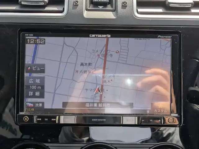 スバル インプレッサ スポーツ 2．0i 福井県 2015(平27)年 7.6万km サテンホワイトパール 純正16インチAW/キセノンヘッドライト/Fフォグ/パイオニアSDナビ/フルセグテレビ/バックカメラ/クルーズコントロール/前方ドライブレコーダー/パドルシフト/ETC/横滑り防止装置/盗難防止装置/ダブルエアバッグ/純正フロアマット/リモコンキー