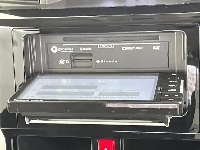 ダイハツ トール カスタムG 千葉県 2020(令2)年 2.6万km パールホワイトⅢ 禁煙車/スマートアシスト/衝突軽減ブレーキ/両側パワースライドドア/ナビ（CN-RE07WD）/CD DVD SD USB Bluetooth/フルセグTV/バックカメラ/レーダークルーズコントロール/コーナーセンサー/アイドリングストップ/横滑り防止機能/ステアリングリモコン/電動パーキングブレーキ/オートブレーキホールド/LEDオートライト/純正15インチアルミホイール/純正フロアマット/スマートキー/スペアキー