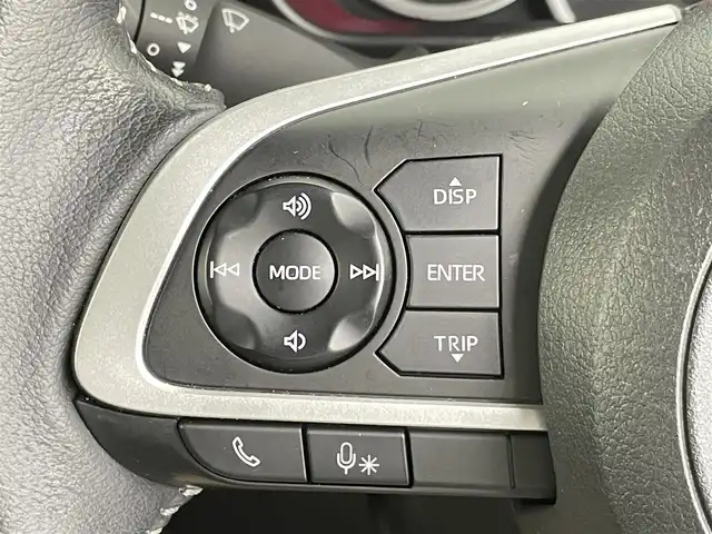 ダイハツ トール カスタムG 千葉県 2020(令2)年 2.6万km パールホワイトⅢ 禁煙車/スマートアシスト/衝突軽減ブレーキ/両側パワースライドドア/ナビ（CN-RE07WD）/CD DVD SD USB Bluetooth/フルセグTV/バックカメラ/レーダークルーズコントロール/コーナーセンサー/アイドリングストップ/横滑り防止機能/ステアリングリモコン/電動パーキングブレーキ/オートブレーキホールド/LEDオートライト/純正15インチアルミホイール/純正フロアマット/スマートキー/スペアキー