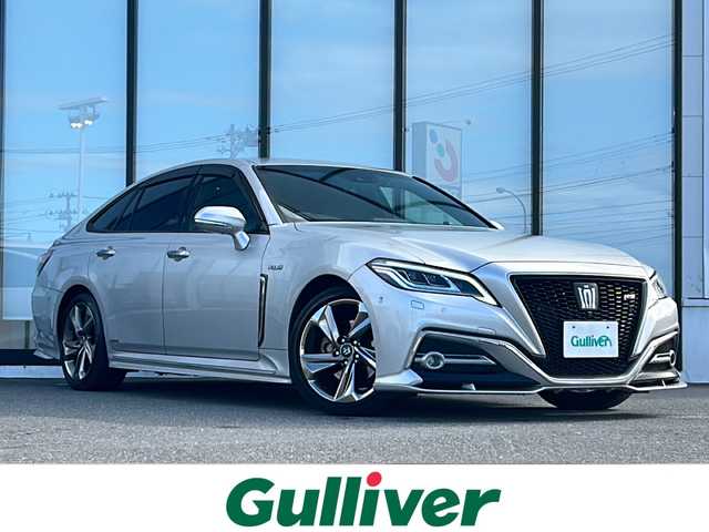 トヨタ クラウン ハイブリッド RS アドバンス 山形県 2018(平30)年 13.3万km シルバーM 禁煙車/トヨタセーフティセンス/クルーズコントロール/横滑り防止装置/レーンキープアシスト/全周囲カメラ/パーキングアシスト/前方ドライブレコーダー/室内ドライブレコーダー/前後コーナーセンサー/純正メモリナビ/（Bluetooth/フルセグ/AM/FM/USB)/nanoe/ステアリングスイッチ/ステアリングヒーター/パドルシフト/ハーフレザーシート/全席パワーシート/前席シートヒーター/純正ETC２．０/純正フロアマット/スマートキー/カードキー/オートLEDヘッドライト/オートマチックハイビーム/フォグランプ/電動格納ミラー/ドアバイザー/純正アルミホイール