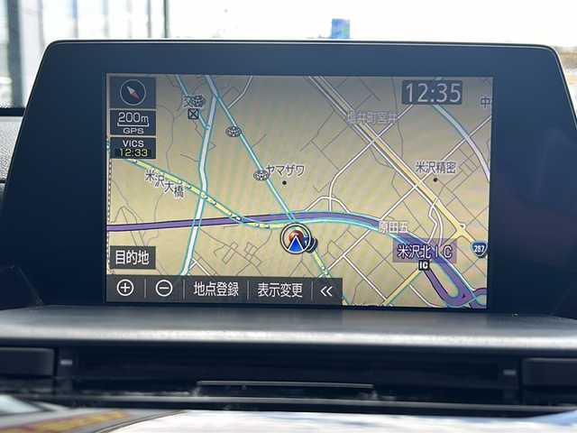 トヨタ クラウン ハイブリッド RS アドバンス 山形県 2018(平30)年 13.3万km シルバーM 禁煙車/トヨタセーフティセンス/クルーズコントロール/横滑り防止装置/レーンキープアシスト/全周囲カメラ/パーキングアシスト/前方ドライブレコーダー/室内ドライブレコーダー/前後コーナーセンサー/純正メモリナビ/（Bluetooth/フルセグ/AM/FM/USB)/nanoe/ステアリングスイッチ/ステアリングヒーター/パドルシフト/ハーフレザーシート/全席パワーシート/前席シートヒーター/純正ETC２．０/純正フロアマット/スマートキー/カードキー/オートLEDヘッドライト/オートマチックハイビーム/フォグランプ/電動格納ミラー/ドアバイザー/純正アルミホイール