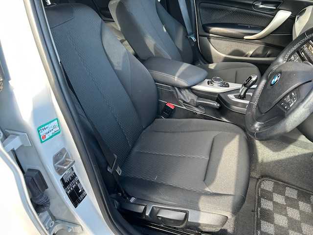 ＢＭＷ １１８ｉ 宮城県 2015(平27)年 10.7万km 白 登録時走行距離106566km/クリアランスソナー/ETC/アイドリングストップ/フォグランプ/ダブルミラー