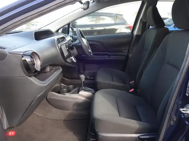 トヨタ アクア S スタイルブラック 山形県 2018(平30)年 8万km ダークブルーマイカ 衝突被害軽減システム/ワンオーナー/モデリスタ15インチアルミホイール/純正SDナビ/　　【CD DVD BT フルセグ MSV】/バックカメラ/LEDオートヘッドライト/シートヒーター/アイドリングストップ/ステアリングスイッチ/電動格納ウィンカーミラー/フォグランプ/スマートキー×2/ETC2.0