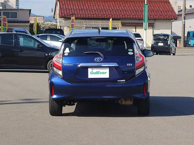 トヨタ アクア S スタイルブラック 山形県 2018(平30)年 8万km ダークブルーマイカ 衝突被害軽減システム/ワンオーナー/モデリスタ15インチアルミホイール/純正SDナビ/　　【CD DVD BT フルセグ MSV】/バックカメラ/LEDオートヘッドライト/シートヒーター/アイドリングストップ/ステアリングスイッチ/電動格納ウィンカーミラー/フォグランプ/スマートキー×2/ETC2.0