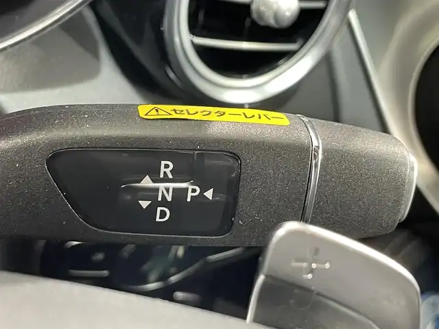 メルセデス・ベンツ ＧＬＣ２２０ d 4マチックスポーツ 愛知県 2018(平30)年 5万km ポーラホワイト 純正ナビ/全方位カメラ/ビルトインETC/ブラインドスポットモニター/パワーシート（シートメモリー）/シートヒーター/レーダークルーズコントロール/DRIVING PACKAGE (運転支援パッケージ)/AMGスタイリングパッケージ/ダイナミックLEDヘッドランプ/アダプティブハイビームアシスト・プラス/ヘッドアップディスプレイ/保証書/取説/スペアキー１本