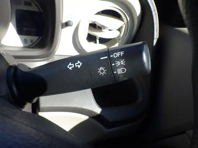 ホンダ Ｎ ＯＮＥ G 千葉県 2015(平27)年 5.5万km プレミアムホワイトパールⅡ 155/65R14/純正メモリーナビ/ワンセグTV/【CD再生機能　Bluetooth接続】/ETC/スマートキー