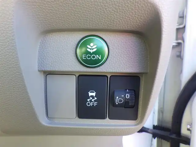 ホンダ Ｎ ＯＮＥ G 千葉県 2015(平27)年 5.5万km プレミアムホワイトパールⅡ 155/65R14/純正メモリーナビ/ワンセグTV/【CD再生機能　Bluetooth接続】/ETC/スマートキー