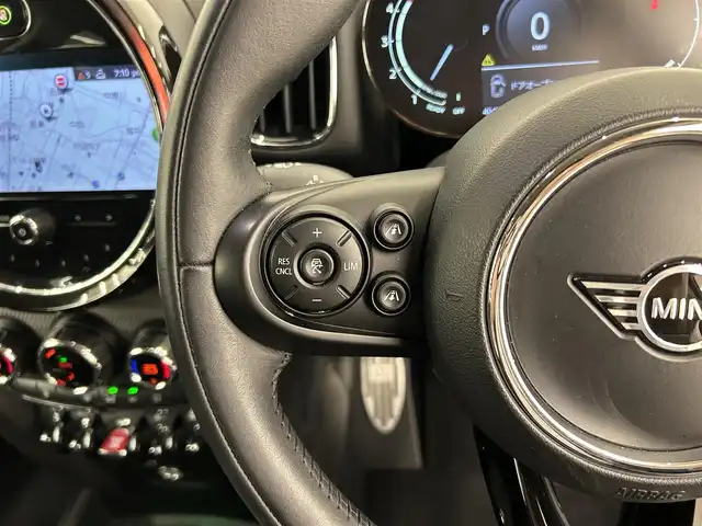 ＭＩＮＩ ＢＭＷ ミニ クロスオーバー クーパー D 岡山県 2021(令3)年 4.1万km セージグリーンメタリック 純正HDDナビ/バックカメラ/PDC/アンビエントライト/デジタルメーター/HUD/LEDヘッドライト/オートライト/ミニドライビングモード/ミラー一体型ETC/インテリジェントセーフティー/ACC/レインセンサー/コンフォートアクセス/ブラックルーフ/前後ドラレコ