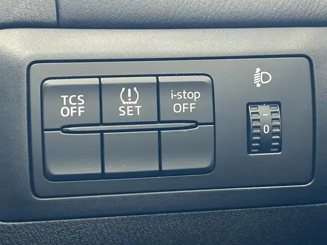 マツダ ＣＸ－５ 20S 沖縄県 2013(平25)年 7万km ジェットブラックマイカ (株)IDOMが運営する【じしゃロンOO店】の自社ローン専用車両になりますこちらは現金またはオートローンご利用時の価格です。自社ローンご希望の方は別途その旨お申付け下さい/・プッシュスタート　/・ナビ　/・ＴＶ　/・バックカメラ　/・Ｂｌｕｅｔｏｏｔｈ接続　/・ＥＴＣ　アイドリングストップ　/・純正フロアマット　/・純正アルミホイール　/・スマートキー　/・取扱説明書　/・保証書