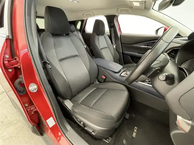 マツダ ＣＸ－３０ 20S プロアクティブツーリングセレ 滋賀県 2019(令1)年 4.7万km ソウルレッドクリスタルM 禁煙車/純正ナビ/（CD/DVD/USB/HDMI/Bluetooth/フルセグTV）/全方位カメラ/ETC/パワーバックドア/車線逸脱警報/ブラインドスポットモニター/レーンキープアシストシステム/スマートブレーキサポート/パーキングセンサー/ヘッドアップディスプレイ/電動パーキングブレーキ/オートホールドブレーキ/前席シートヒーター/D席シートメモリー/革巻きステアリング/アダプティブクルーズコントロール/ステアリングヒーター/ステアリングリモコン/純正フロアマット/純正アルミホイール/LEDヘッドライト/フォグランプ/オートヘッドライト/オートマチックハイビーム/スマートキー