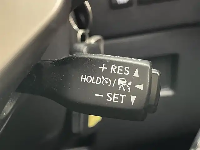 レクサス ＮＸ 300h Iパッケージ 愛知県 2019(令1)年 7.5万km ソニックチタニウム 後期型　純正ナビ　フルセグＴＶ　ムーンルーフ　全方位カメラ　黒革　シートヒーター　ハンドルヒーター　電動リアゲート　ＢＳＭ　純正ＯＰ１８インチＡＷ　レクサスセーフティシステム　衝突軽減装置　追従クルコン　パドルシフト　三眼ＬＥＤオートライト　　ETC2.0　禁煙車