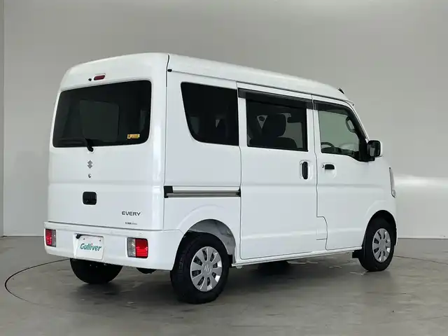 スズキ エブリイ PC 埼玉県 2024(令6)年 0.3万km スペリアホワイト フルセグテレビ/アイドリングストップ/ドアバイザー/ETC/パーキングアシスト/レーンキープ/衝突軽減ブレーキ/オートライト/シートヒーター(D席）/USB×2/Bluetooth/ドライブレコーダー/純正マット/コーナーセンサー