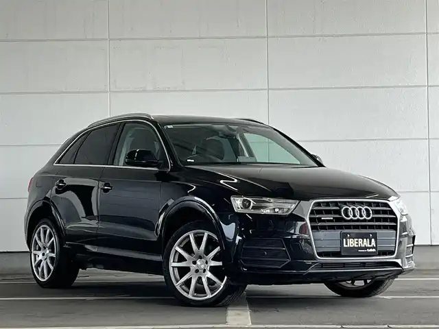 アウディ Ｑ３ 2．0 TFSI クワトロ 180PS 山形県 2017(平29)年 6.1万km ミトスブラックメタリック 純正ナビ/バックカメラ/フルセグTV/ダウンヒルアシスト/パノラマサンルーフ/コーナーセンサー/衝突軽減ブレーキ/レーンキープアシスト/ブラインドスポットモニター/パワーシート