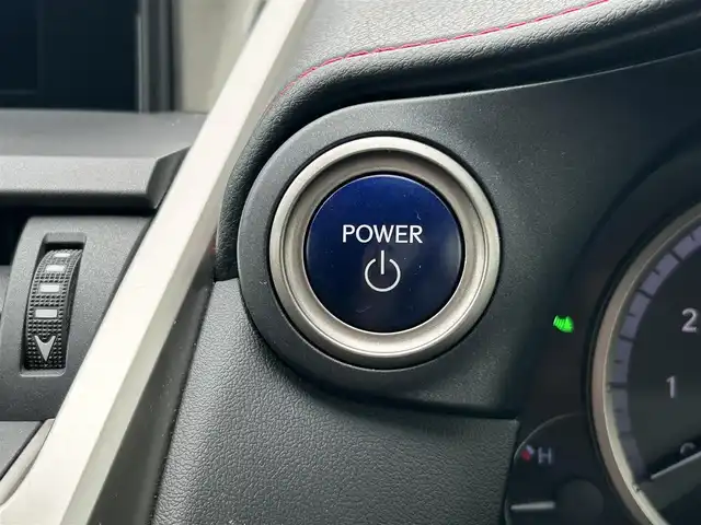 レクサス ＮＸ 300h Fスポーツ 福岡県 2017(平29)年 7.6万km グラファイトブラックガラスフレーク ・純正ナビ/（フルセグ/Bluetooth/CD/DVD/USB/AM/FM/AUX）/・バック/全方位カメラ/・ビルドインETC2.0/・クルーズコントロール（追従走行可）/・横滑り防止装置/・レーンキープアシスト/・衝突軽減システム/・BSM/・オートマチックハイビーム/・フォグランプ/・パドルシフト/・ステアリングスイッチ/・ヒートステアリング/・デュアルオートエアコン/・100V電源/・D/N席シートヒーター/・D/N席エアシート/・D席メモリーシート/・オート電格ミラー/・電動パーキングブレーキ/・オートホールド/・ECO/Normal/Sportモード/・カードキー/・ISOFIX