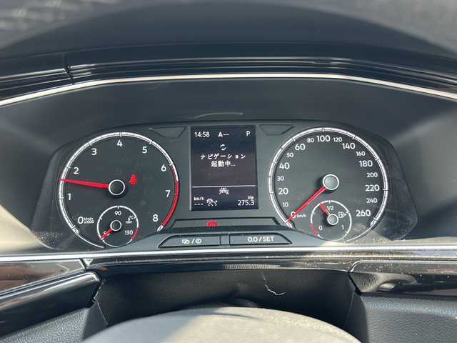 フォルクスワーゲン Ｔ－クロス TSI 1stプラス 埼玉県 2020(令2)年 4.9万km エナジェティックオレンジメタリック 純正ナビ　/ETC2.0/CD/DVD/SD/USB/BT/FM/AM/TV/Apple carplay/android auto/MirrorLink/追従クルコン/Pアシスト　/ブラインドスポットモニター　/レーンアシスト/TRC/プリクラッシュ　/オートライト　/LEDヘッド/乗員保護装置/コーナーセンサー/スマートキー　/スペア1/保証書/取説