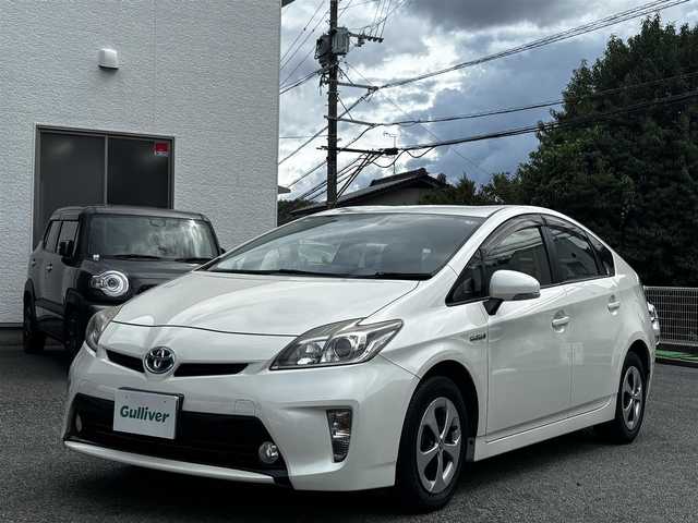 トヨタ プリウス G 熊本県 2012(平24)年 7.9万km ホワイトパールクリスタルシャイン ワンオーナー/純正メモリナビ/【フルセグTV/CD/DVD/SD/BT】/バックカメラ/クルーズコントロール/ステアリングリモコン/ビルトインＥＴＣ/ハーフレザーシート/D席パワーシート/純正15インチAW/電格ミラー/スマートキー/HIDヘッドライト/オートライト/スマートキー/プッシュスタート/取扱説明書/保証書