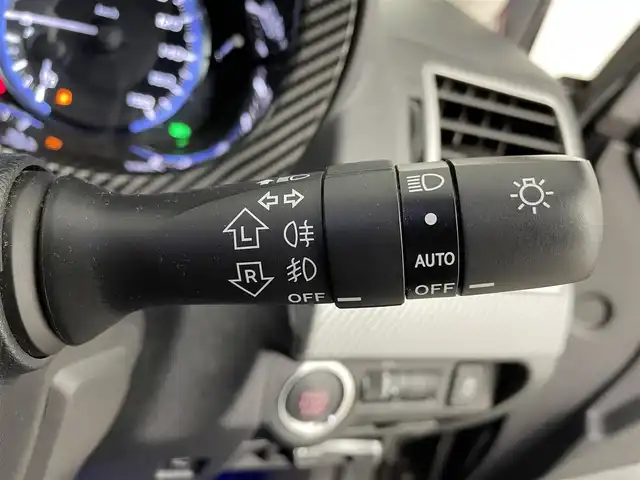 スバル レヴォーグ 1．6GT－S アイサイト 道央・札幌 2015(平27)年 4.3万km クリスタルブラックシリカ ・4WD/・衝突被害軽減ブレーキ/・レーンキープアシスト/・レーダークルーズコントロール/・ブラインドスポットモニター/・純正ナビ/・フルセグ/BT/CD/DVD/USB/・バックカメラ/・ETC/・パドルシフト/・オートブレーキホールド/・ドライブレコーダー前後/・ステアリングスイッチ/・横滑り防止装置/・プッシュスタート