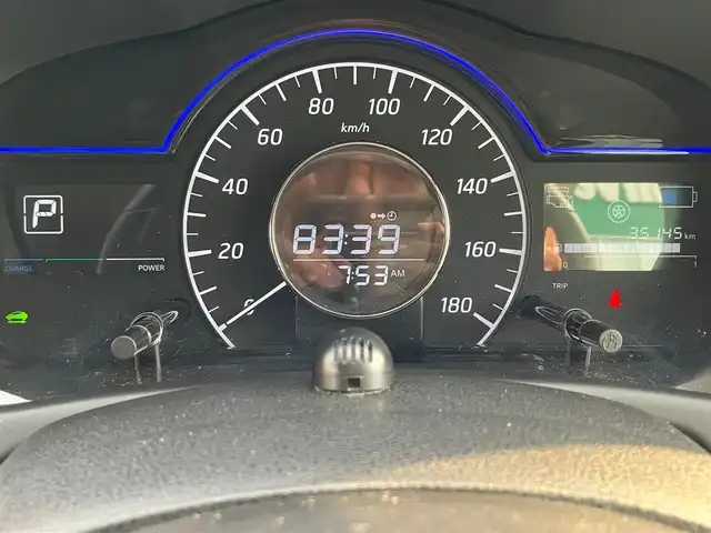 日産 ノート e－パワー メダリスト 静岡県 2018(平30)年 3.6万km ブリリアントホワイトパール エンジンスタートボタン/パワーステアリング/パワーウィンドウ/アイドリングストップ/スマートキー/オートエアコン/クルーズコントロール/ETC/全方位カメラ/純正メモリナビ（CD/DVD/BT/ワンセグ）/ドライブレコーダー前後/純正フロアマット/ハーフレザー/純正アルミホイール/ABS/横滑り防止装置/コーナーセンサー前後/レーンキープアシスト/オートライト/LEDヘッドライト/Wエアバック/衝突軽減システム/デジタルインナーミラー